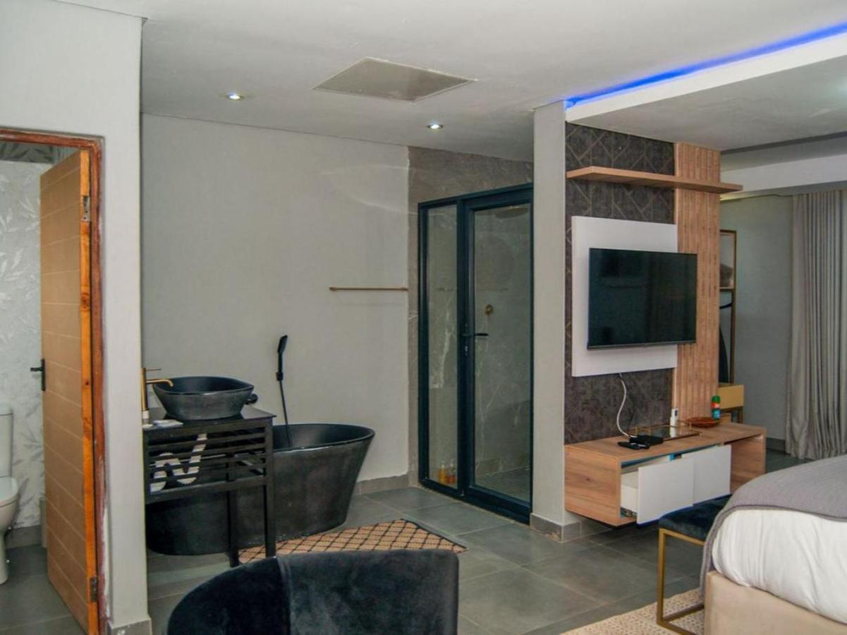 The Lux Hotel And Resorts Louis Trichardt Exterior foto